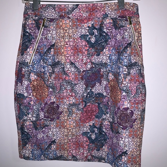 H&M High Waist Skirt - Picture 3 of 3